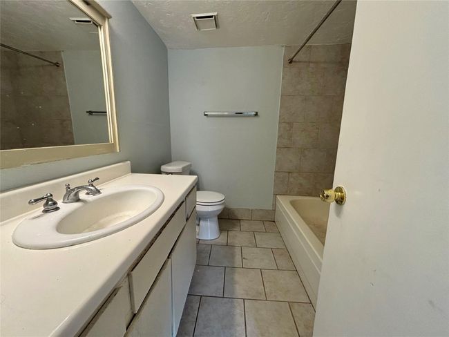 APT-2 - 607 Reed Ln, Home with 2 bedrooms, 1 bathrooms and null parking in Wharton TX | Image 6