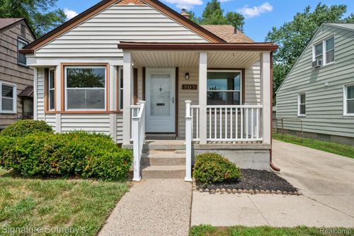 305 Devillen Ave, Royal Oak, MI, 48073-3456 | Card Image