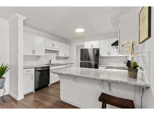 303-32910 Amicus Place, Abbotsford, BC, V2S6G9 | Card Image