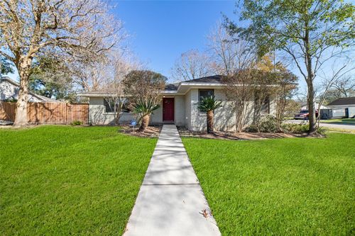 10627 Moonlight Dr, Houston, TX, 77096-5201 | Card Image