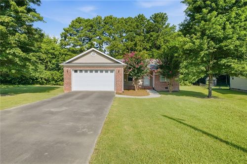 2130 Miller Grove Dr, Dalton, GA, 30721-8060 | Card Image