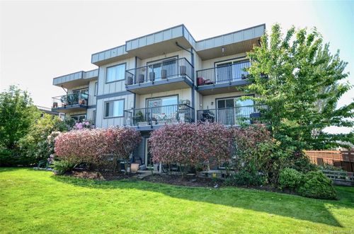 303-2427 Amherst Ave, Sidney, BC, V8L2H1 | Card Image