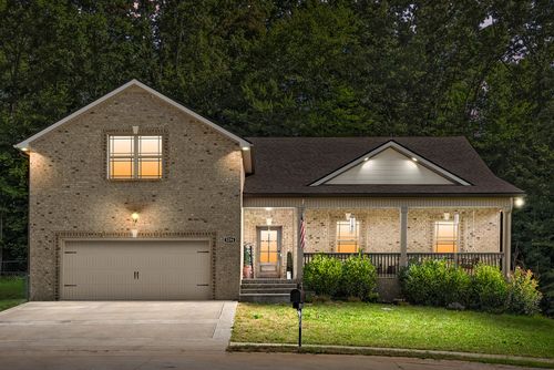 3294 Dabney Ln, Clarksville, TN, 37043-7818 | Card Image