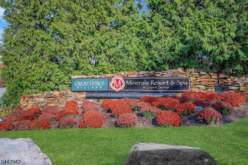 2-5 Brandywine Ct, Vernon, NJ, 07462-4543 | Card Image