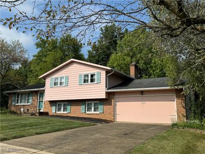 1256 Columbus Circle North, House other with 4 bedrooms, 2 bathrooms and null parking in Ashland OH | Image 1