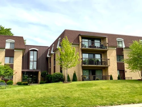 109-1103 N Mill St, Naperville, IL, 60563-2568 | Card Image