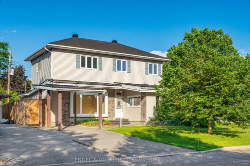 977 Blythdale Rd, Ottawa, ON, K2A3N9 | Card Image