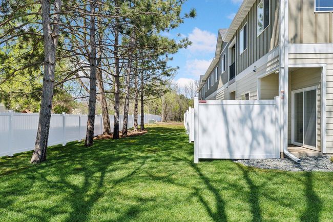 23 - 425 W 8 Th St, Townhouse with 2 bedrooms, 3 bathrooms and null parking in NEW RICHMOND WI | Image 30