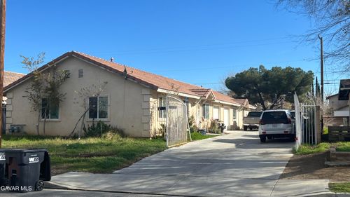 38726 E 4th Street, Palmdale, CA, 93550 | Card Image