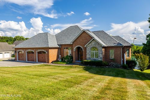 125 Indian Shadows Drive, Maryville, TN, 37801 | Card Image