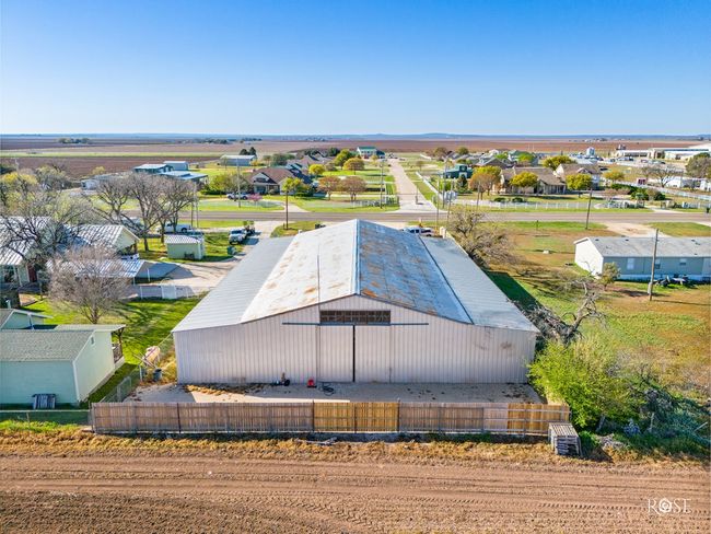 8470 Loop 570, Home with 0 bedrooms, 0 bathrooms and null parking in Wall TX | Image 35