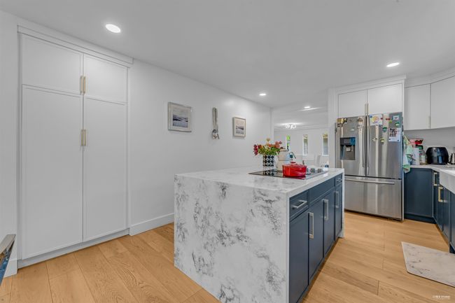 1543 Jefferson Ave, House other with 6 bedrooms, 5 bathrooms and 4 parking in West Vancouver BC | Image 13
