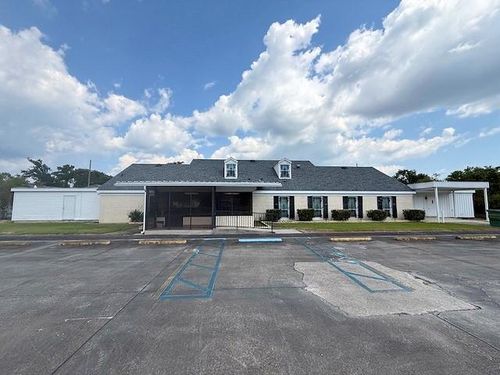 210 New Orleans Blvd, Houma, LA, 70364-3346 | Card Image