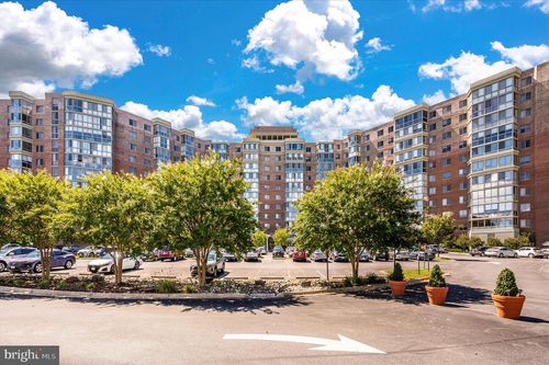 523-3100 N Leisure World Blvd, SILVER SPRING, MD, 20906-8345 | Card Image