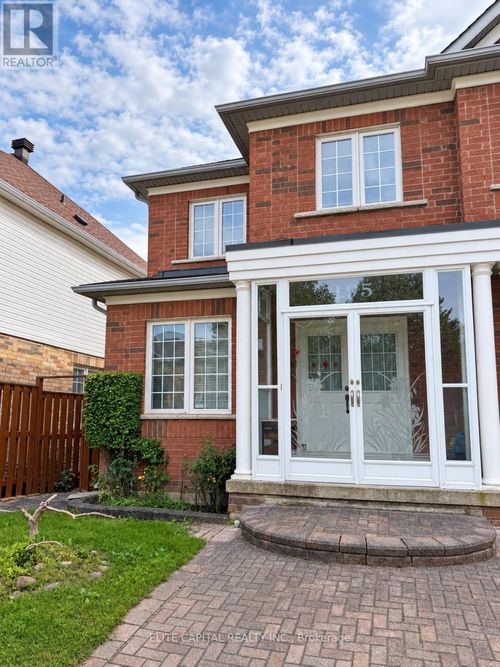 195 South Unionville Avenue, Markham (Village Green-South Unionville), ON, L3R5S6 | Card Image