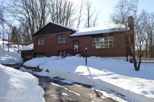 108 Flowerhill, Kingston, NY, 12401-8250 | Card Image