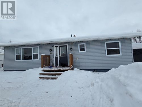 608 Carol Dr, Labrador City, NL, A2V1S5 | Card Image