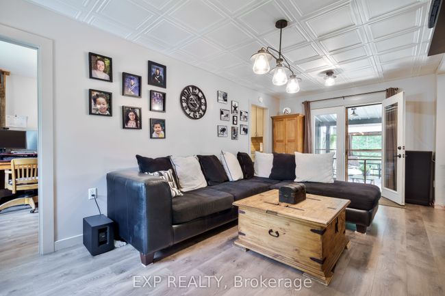 B393 Thorah Concession Rd 2, House other with 2 bedrooms, 1 bathrooms and 8 parking in Brock ON | Image 7