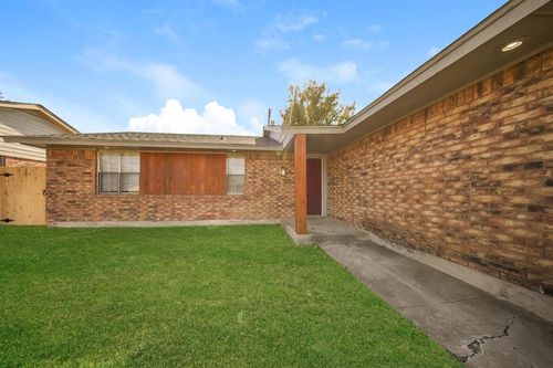 8512 Nw 86th St, Oklahoma City, OK, 73132-3127 | Card Image