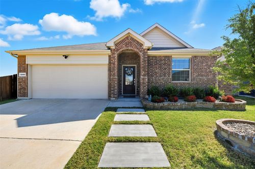 6940 Waterloo Ln, Fort Worth, TX, 76179-6725 | Card Image