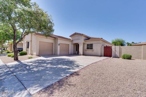 902 E Madeline Drive, Chandler, AZ, 85225 | Card Image