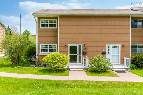 5A Arklow Dr, Dartmouth, NS, B2W4J6 | Card Image