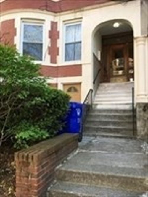 apt-1-19 University Rd, Brookline, MA, 02445-4653 | Card Image