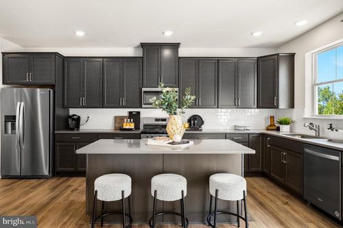 22 Anderson Dr, BRIDGEPORT, PA, 19405-1442 | Card Image