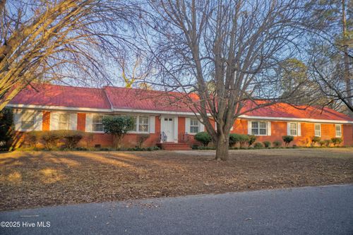 33 Gapway Rd, Fair Bluff, NC, 28439-9665 | Card Image