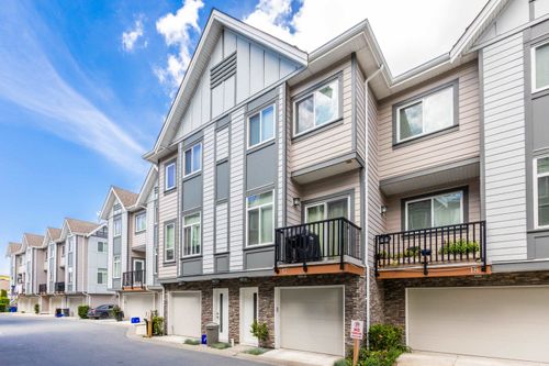 17-5945 177b St, Surrey, BC, V3S4J7 | Card Image