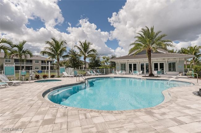 UNIT-1804 - 6953 Avalon Cir, Condo with 2 bedrooms, 2 bathrooms and null parking in NAPLES FL | Image 27