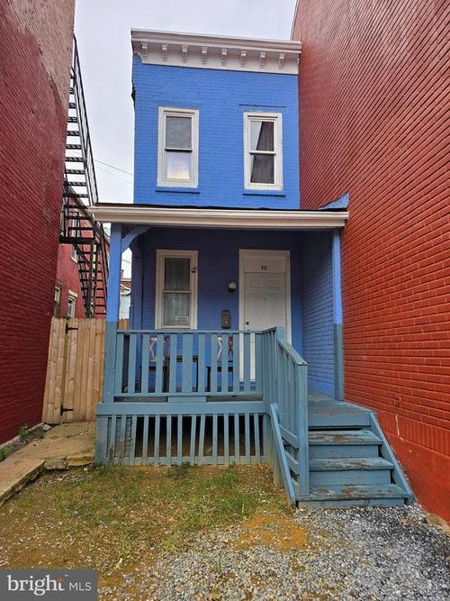 833 Green St, READING, PA, 19601-3174 | Card Image