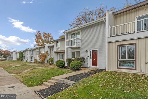 203 Greenfield Ct, STERLING, VA, 20164-1236 | Card Image