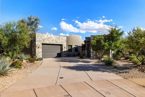 1319 W Shinnecock Cir, St. George, UT, 84770-7361 | Card Image