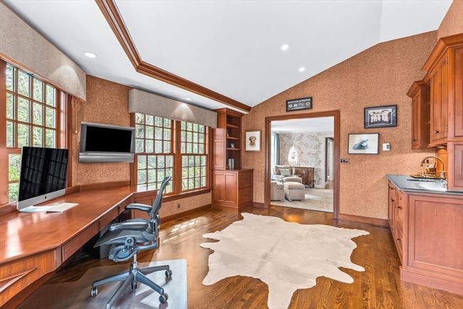 22 Chadwick Rd, House other with 5 bedrooms, 6 bathrooms and 6 parking in Weston MA | Image 6