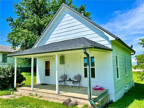 14364 N Bay St, Mercer, MO, 64661-8035 | Card Image