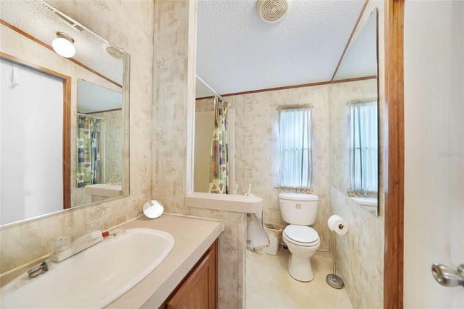 11942 Sw Newman Ter, House other with 2 bedrooms, 2 bathrooms and null parking in ARCADIA FL | Image 13