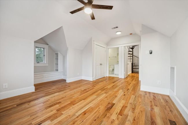 Huge secondary bedroom on second floor with built-in reading nook | Image 28
