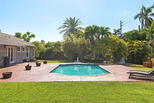 8895 Sw 184th Ter, Cutler Bay, FL, 33157-7119 | Card Image