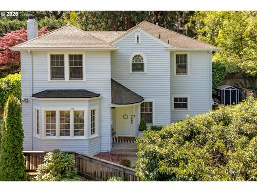 2798 Sw Old Orchard Rd, Portland, OR, 97201-1637 | Card Image