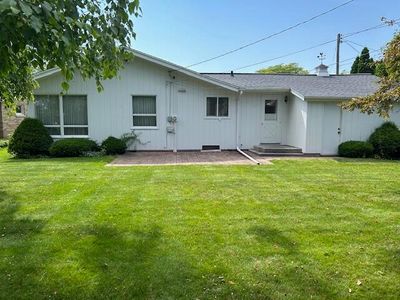 1615 S 23rd St, House other with 3 bedrooms, 1 bathrooms and null parking in Sheboygan WI | Image 2