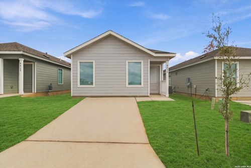 6646 Coquina Cv, Elmendorf, TX, 78112 | Card Image