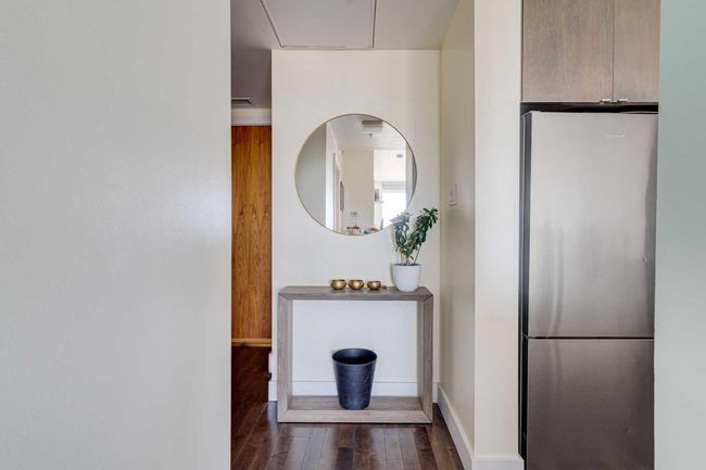 304 - 10 Shawnee Hill Sw, Condo with 1 bedrooms, 1 bathrooms and 1 parking in Calgary AB | Image 4