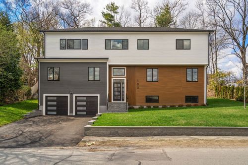 100 Woodbine Cir, Needham, MA, 02494 | Card Image