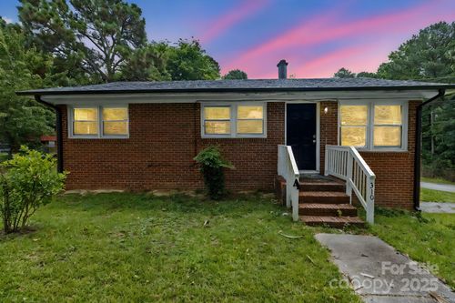 310 Cedarwood St, Spring Lake, NC, 28390-2210 | Card Image