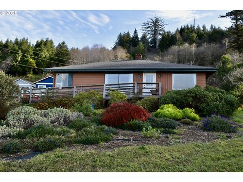 29135 Ellensburg Ave, GoldBeach, OR, 97444 | Card Image