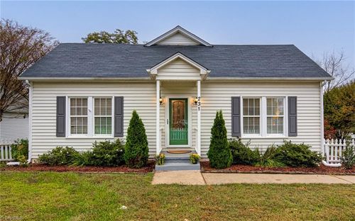 231 Lorraine Dr, Winston Salem, NC, 27107-1927 | Card Image