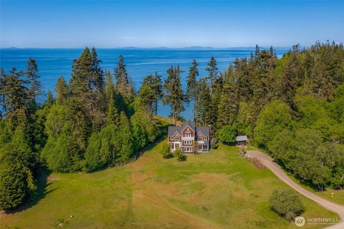 1744 Gasman Road, Port Angeles, WA, 98362 | Card Image