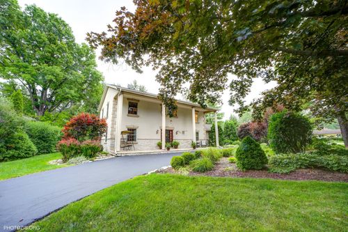 227 Stratford Ln, Inverness, IL, 60010-5730 | Card Image