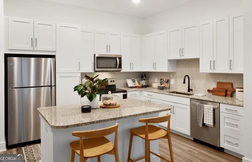 apt-1310-4270 Phil Niekro Pkwy, Norcross, GA, 30093-5792 | Card Image